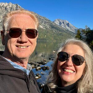 Meet your Posher, Julie and Rick